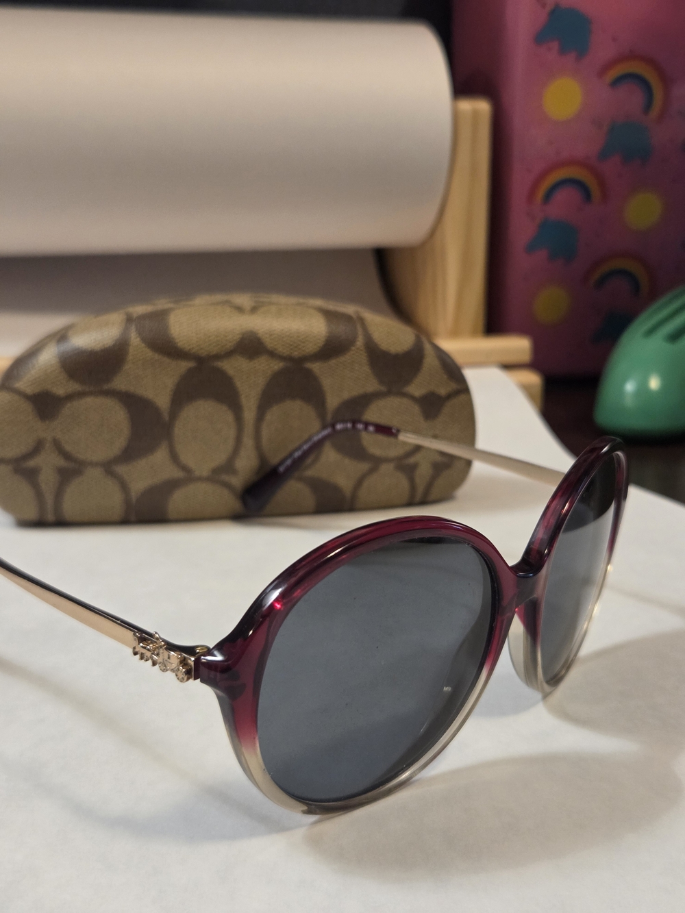 Coach HC8214 L1650 Red Sand Gradient Eyeglass *FRAMES ONLY* 56-16-140 w Case